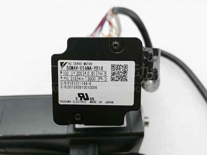 日產(chǎn)原裝安川伺服小電機(jī)SGMAS-01A2A-YR14 日產(chǎn)原裝安川伺服小電機(jī)SGMAS-01A2A-YR14